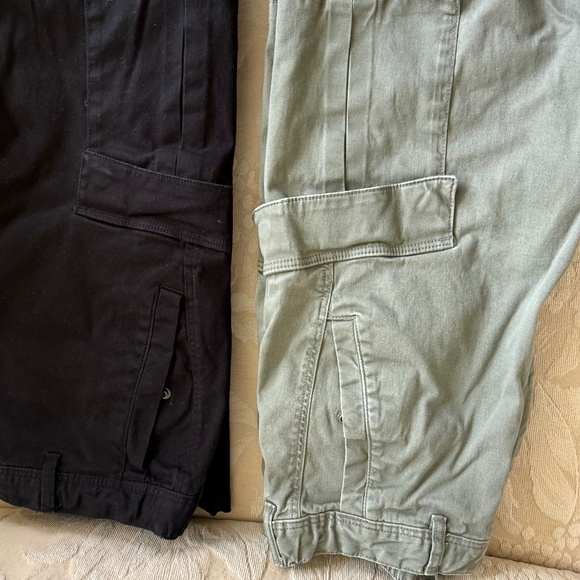 H&M Other - Mens H&M Cargo Pants Olive and Black Size S
